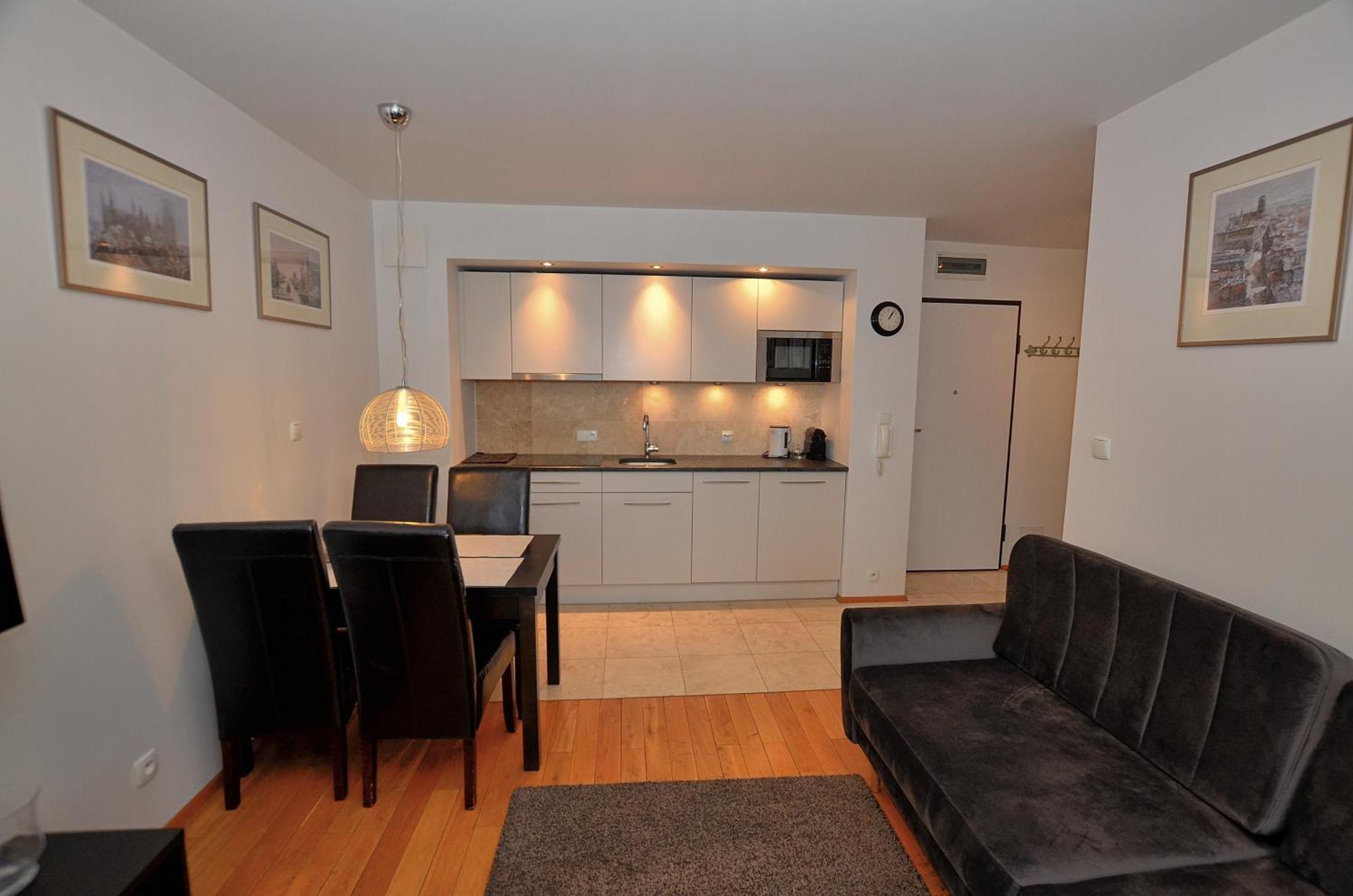 Tartaczna Deluxe Apartments Гданск Екстериор снимка