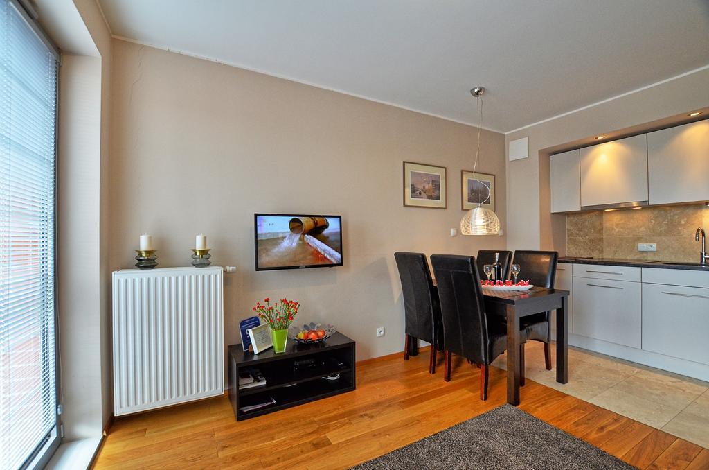 Tartaczna Deluxe Apartments Гданск Екстериор снимка