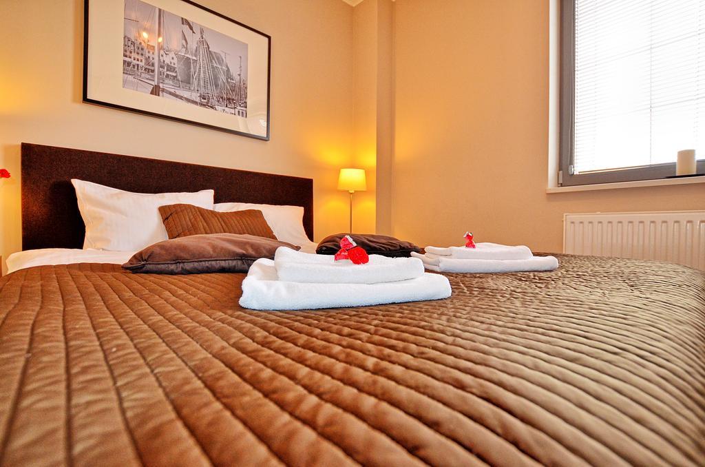 Tartaczna Deluxe Apartments Гданск Екстериор снимка
