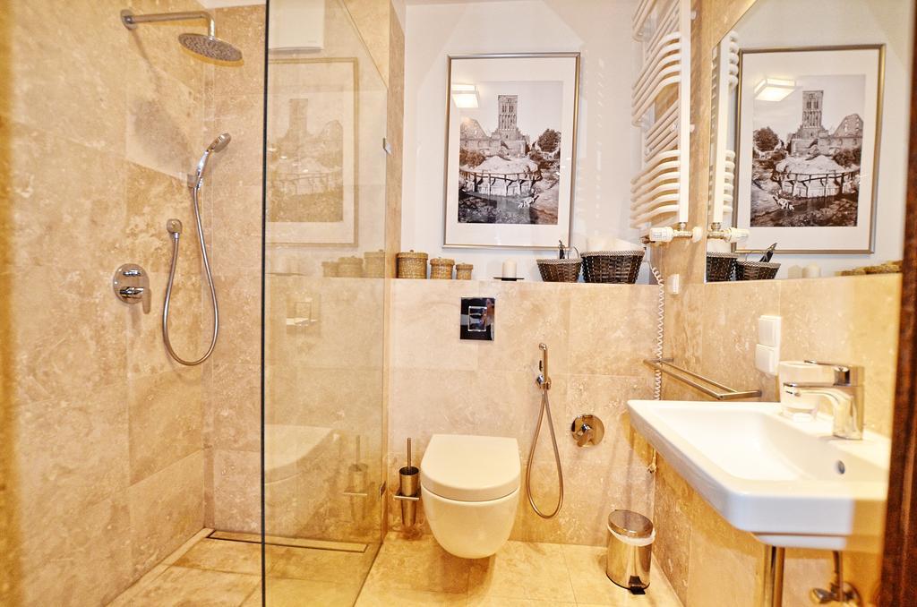 Tartaczna Deluxe Apartments Гданск Екстериор снимка